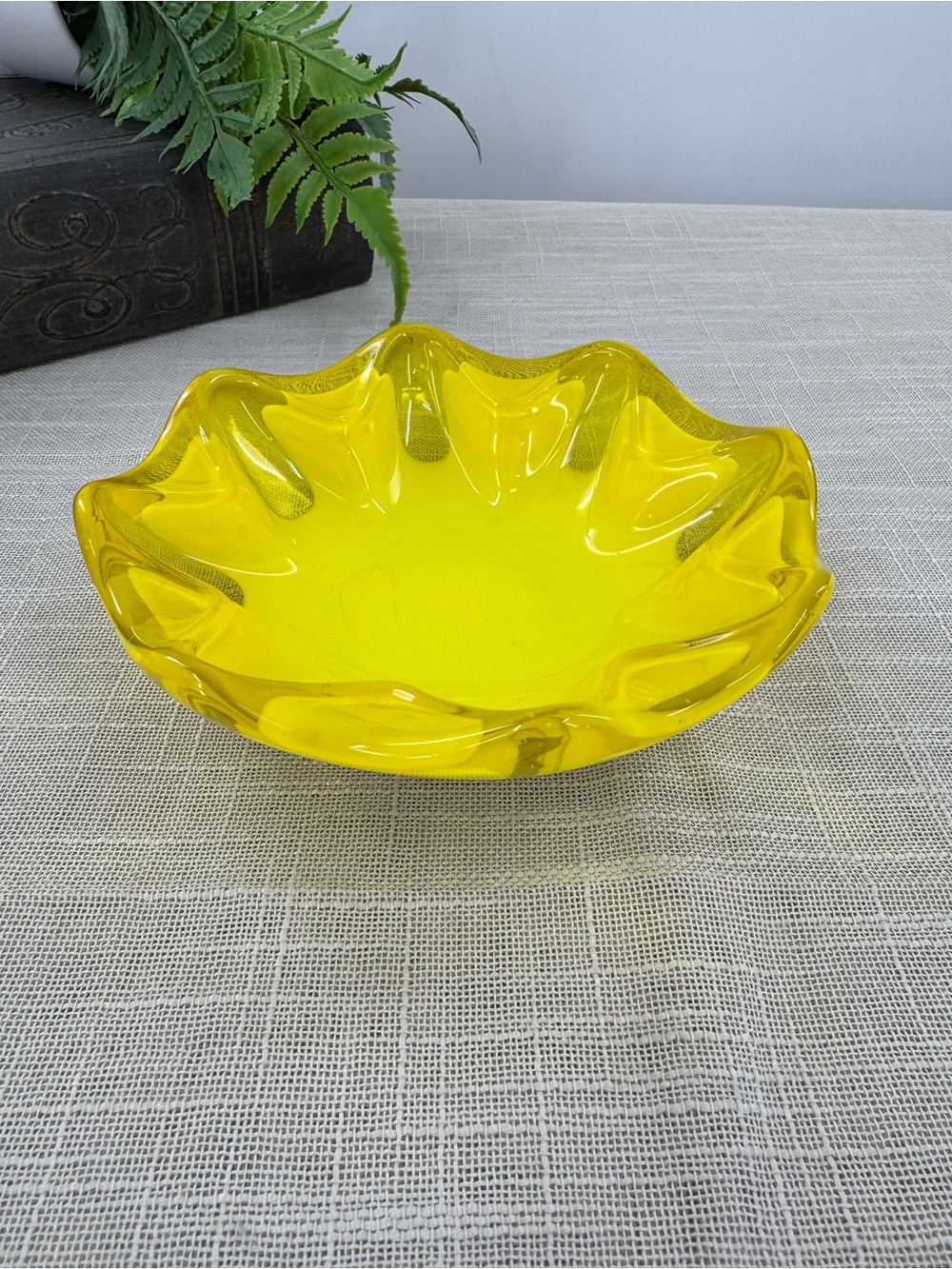 Vintage Sasaki Yellow Glass Flower Bowl MCM Japanese Art Ruffled Petal Ashtray